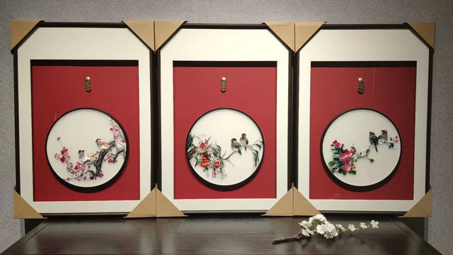 苏州透纱绣双款带框成品刺绣挂画