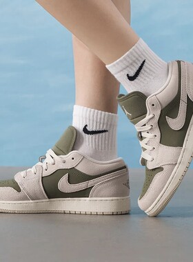 Nike 耐克 Air Jordan 1 Low 女子AJ1运动休闲板鞋 HV4396-IV3219