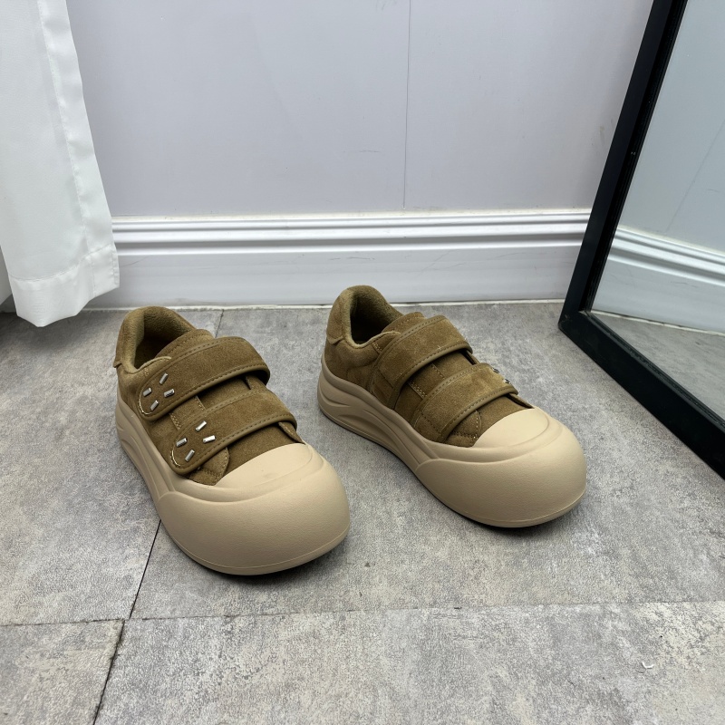 工厂断码真皮女鞋冬季新款舒适舒适圆头厚底日常保暖磨砂皮女棉鞋