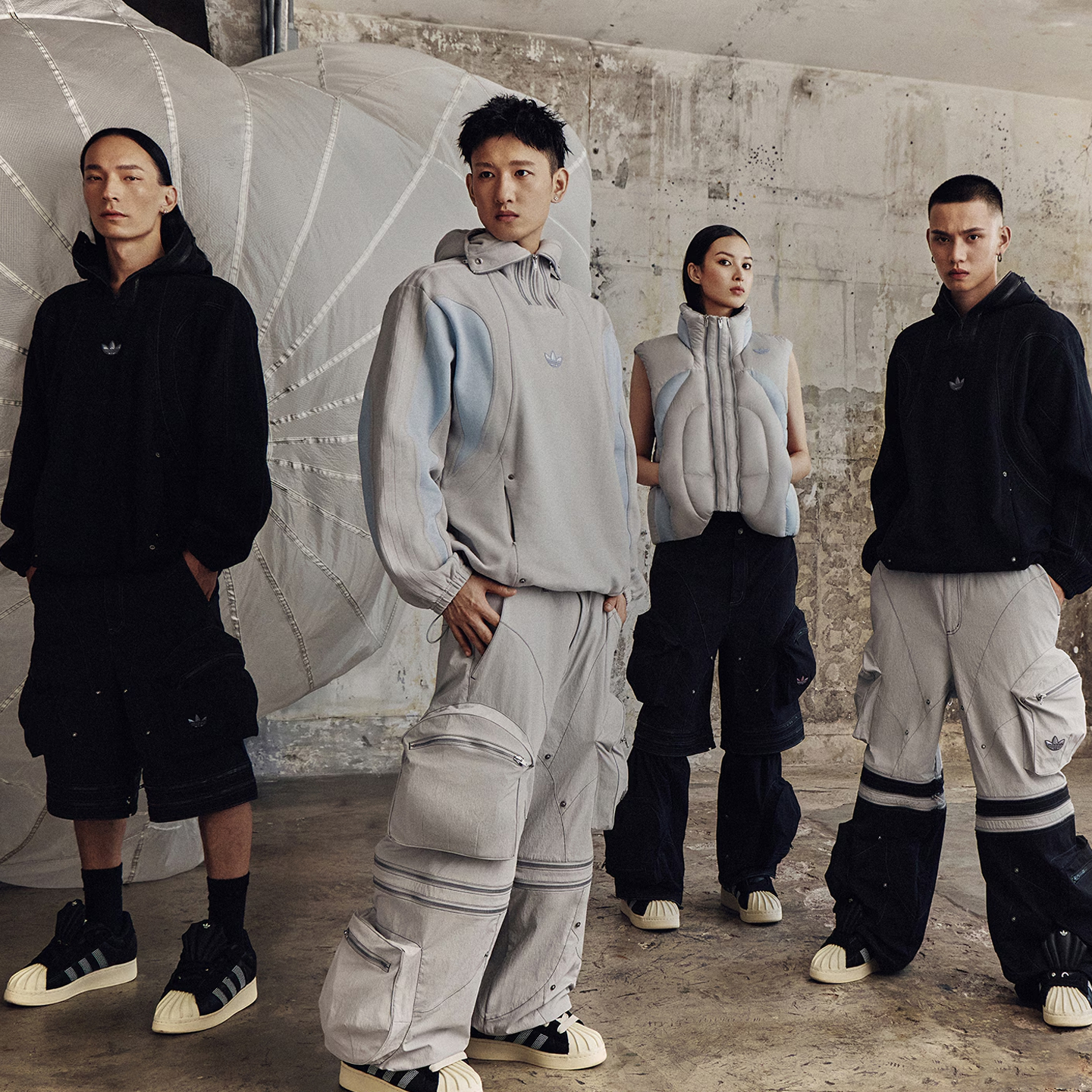 阿迪达斯GALIxAdidas联名外套