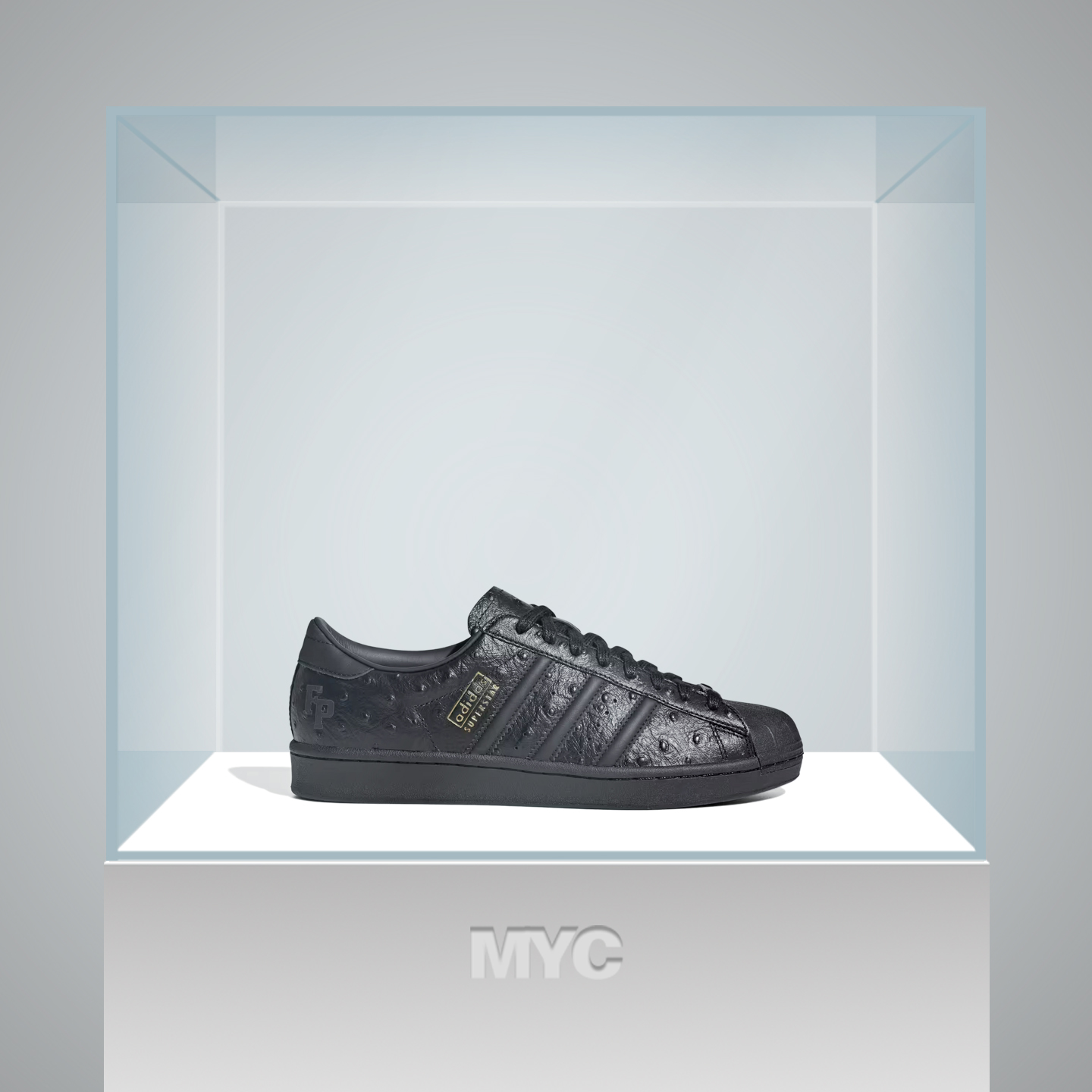 阿迪达斯男女运动休闲鞋