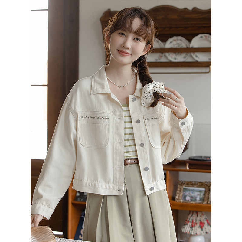 2026春季新款韩版百搭小清新花朵刺绣宽松翻领夹克女短款牛仔外套