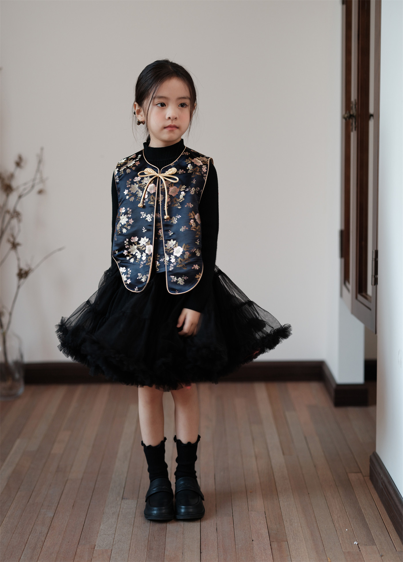 小鸡家原创儿童黑金风雅蛋糕纱裙蓬蓬连衣裙