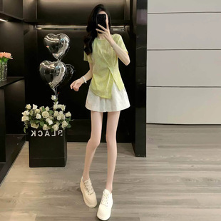 短裤套装女时尚洋气时髦2026新款夏季两件套上衣清纯系绝美套装