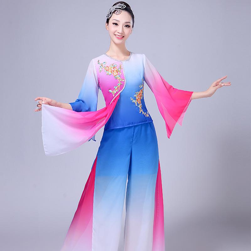 新款古典舞演出服女2018新款古典风中老年秧歌服套装广场舞表演服
