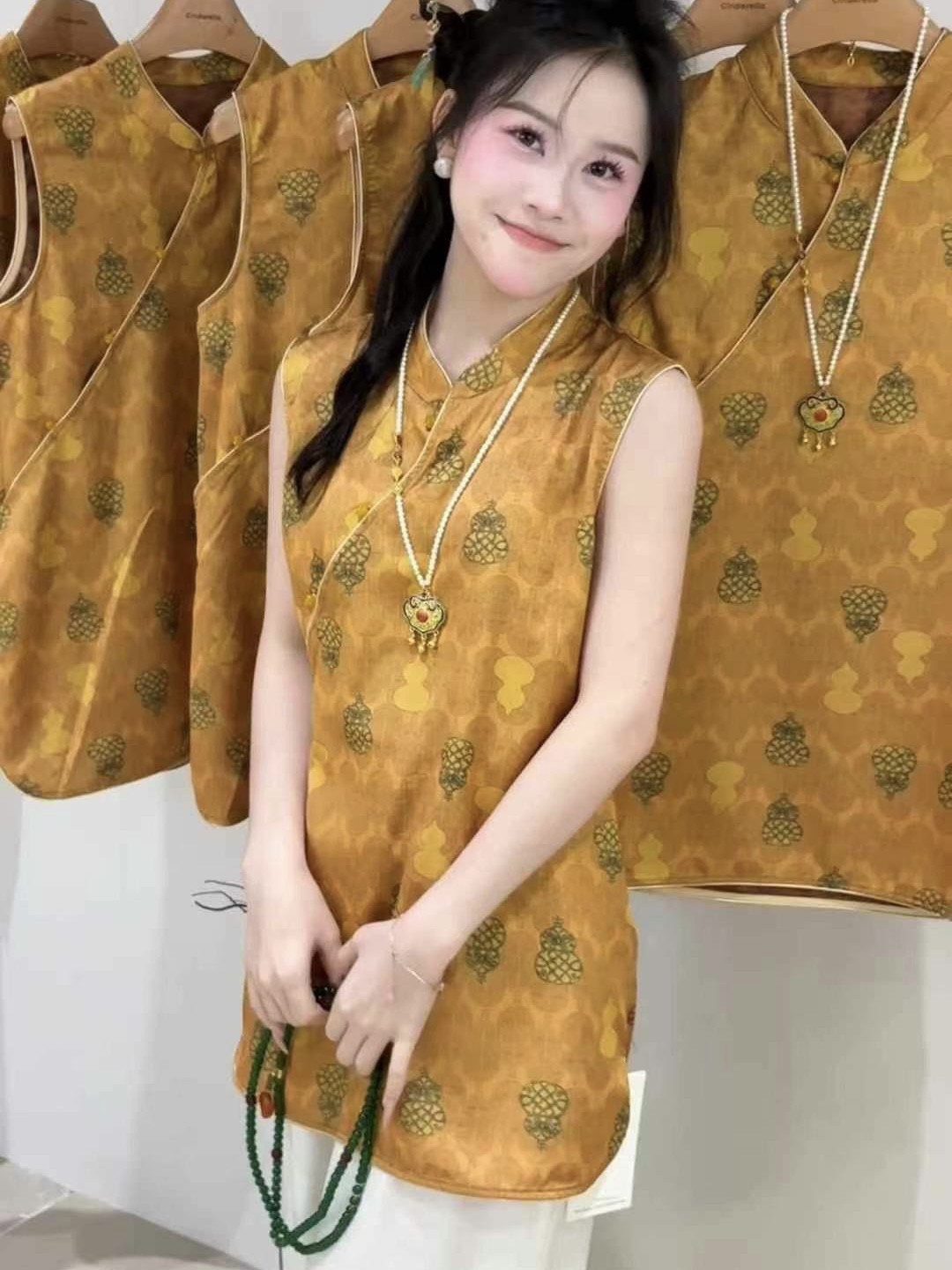新中式国风女装无袖背心马甲印花葫芦香云纱盘扣穿搭上衣轻奢气质