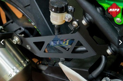 川崎忍者/Z400改装排气管吊架