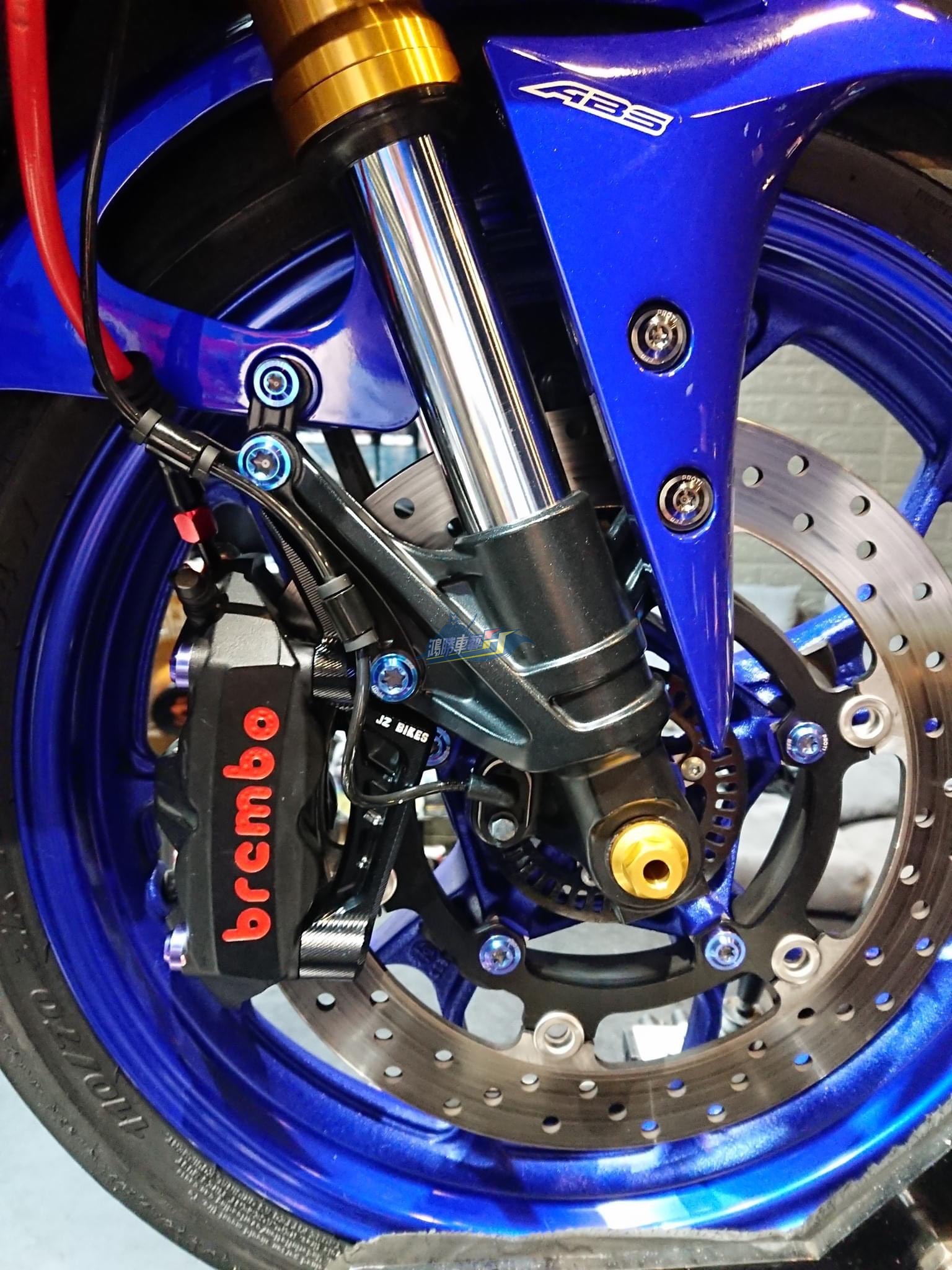 雅马哈R3MT03改装MAPD锻造轮轴