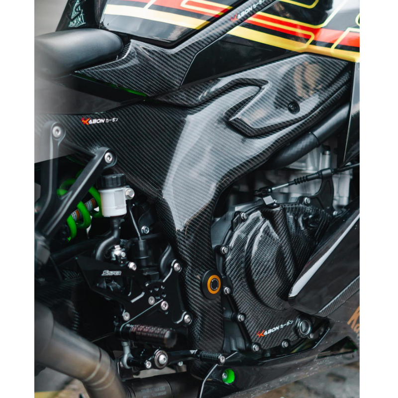 印尼KABON改装ZX4R碳纤发动机盖