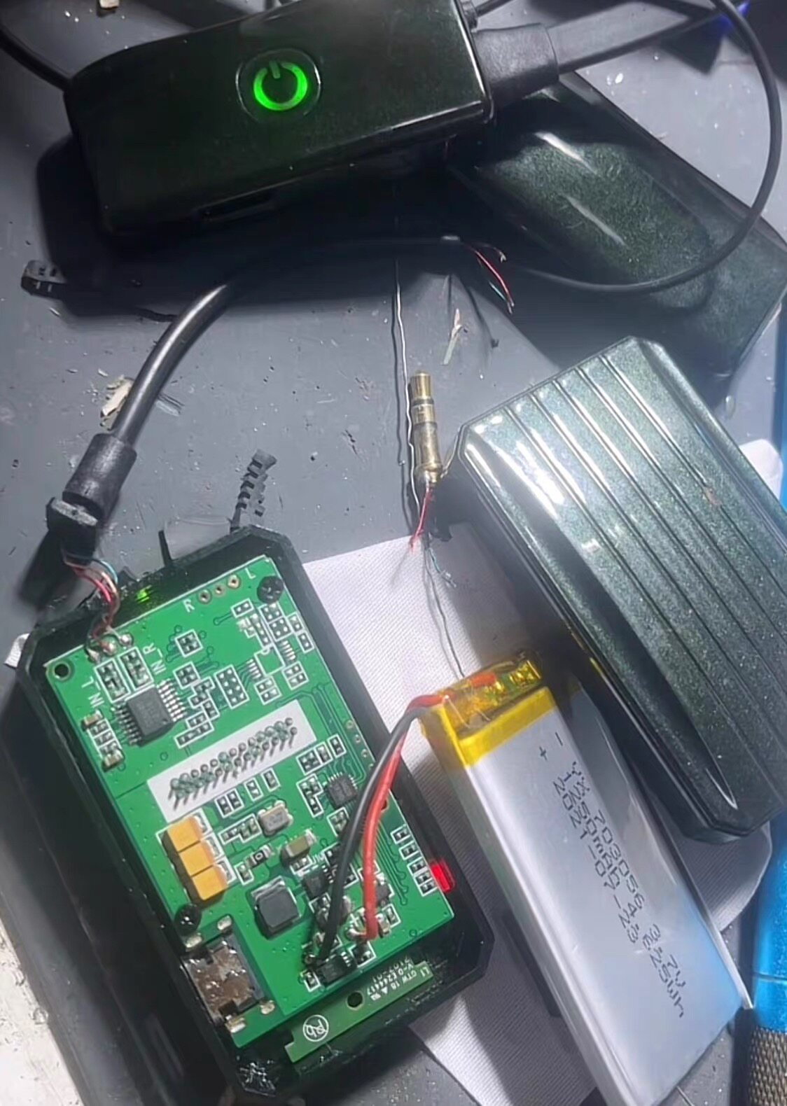 pmn3S G3腰包无线耳机系列监听原装电池耳塞维修无线耳返当天修好