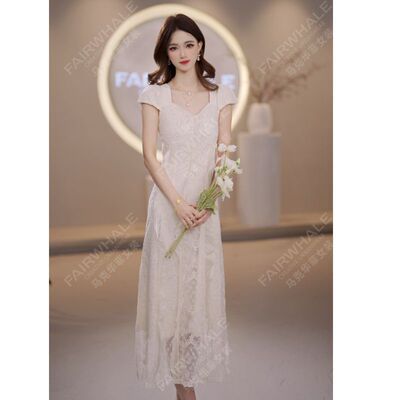 马克华菲女装法式重工刺绣裙子女夏季V领沙滩裙度假连衣裙高级感