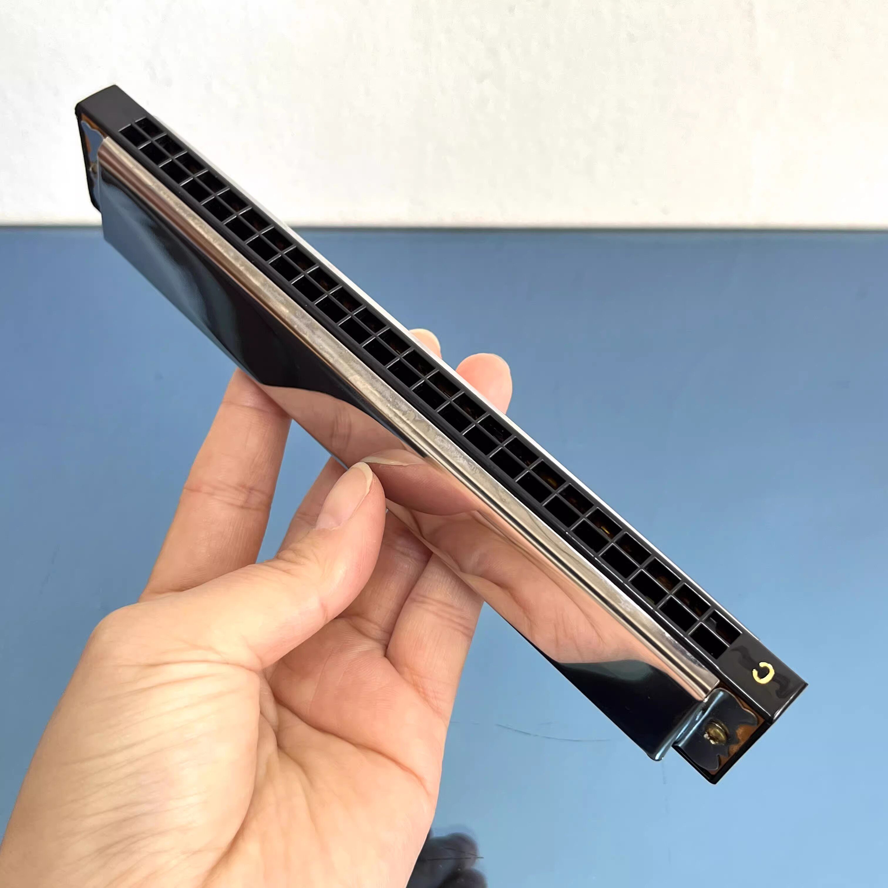 80后怀旧经典传统国货24孔铁皮口琴吹奏音乐童年玩具口琴乐器玩具