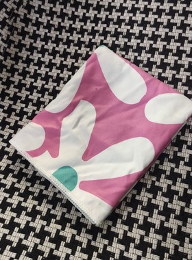 粉底白色花双面印超细纤维速干毛巾健身瑜伽巾 孤品售完不补