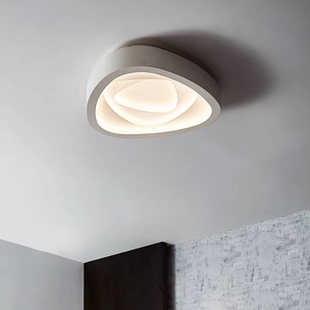 泰昌阳光灯具led吸顶灯客厅卧室灯现代简约个性创意艺术主卧室灯