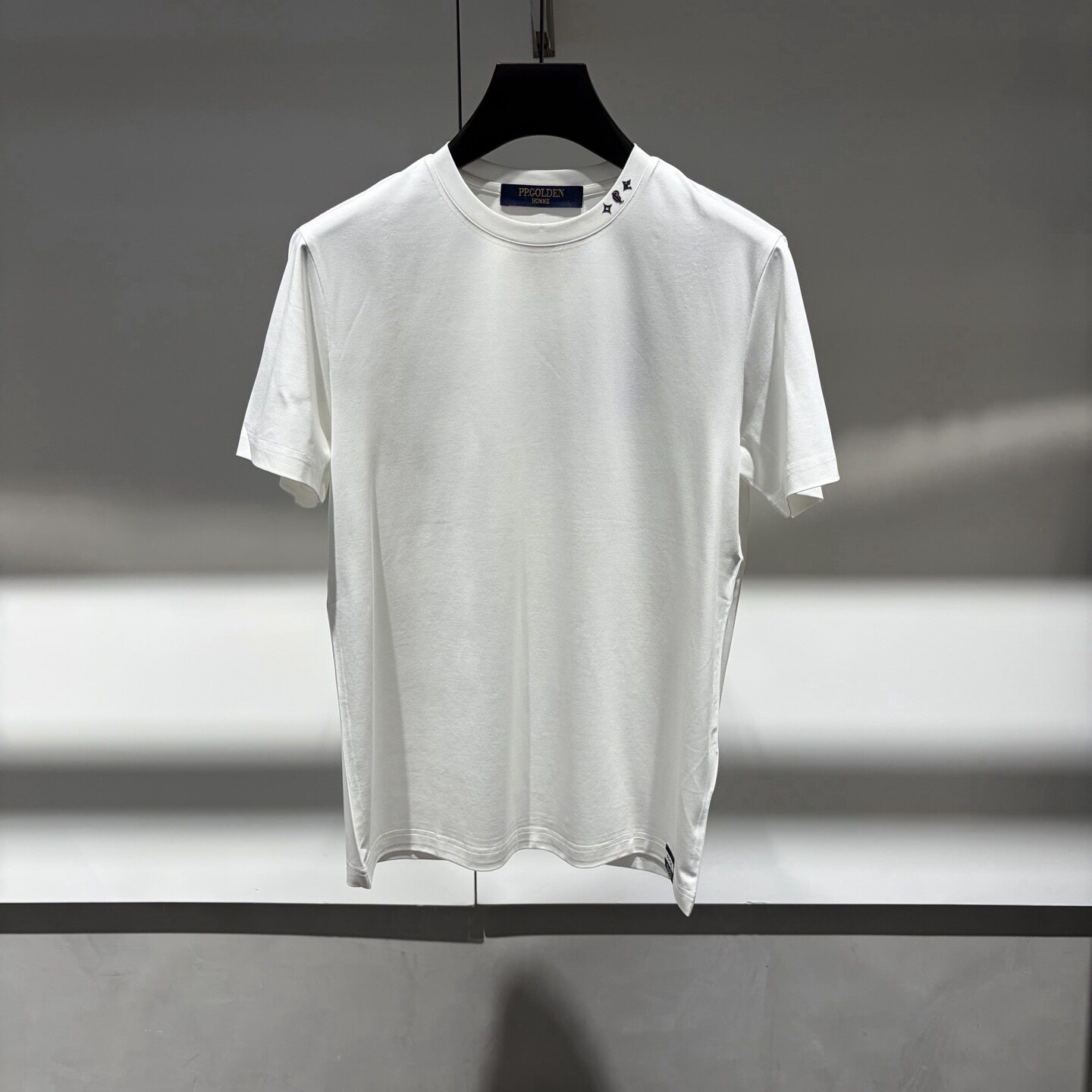 PP.GOLDEN 26春夏新款领口logo字母图标印花男士速干短袖T恤