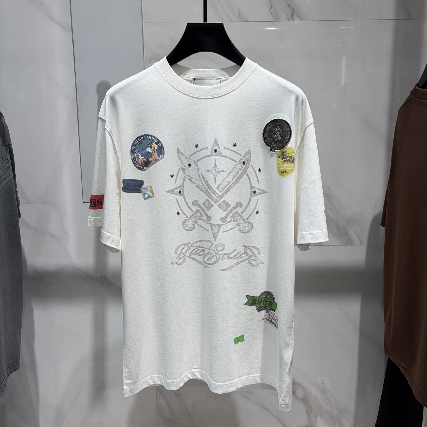 Dartin Bonaparto 26春夏新款logo字母贴布印花铆钉男士短袖T恤