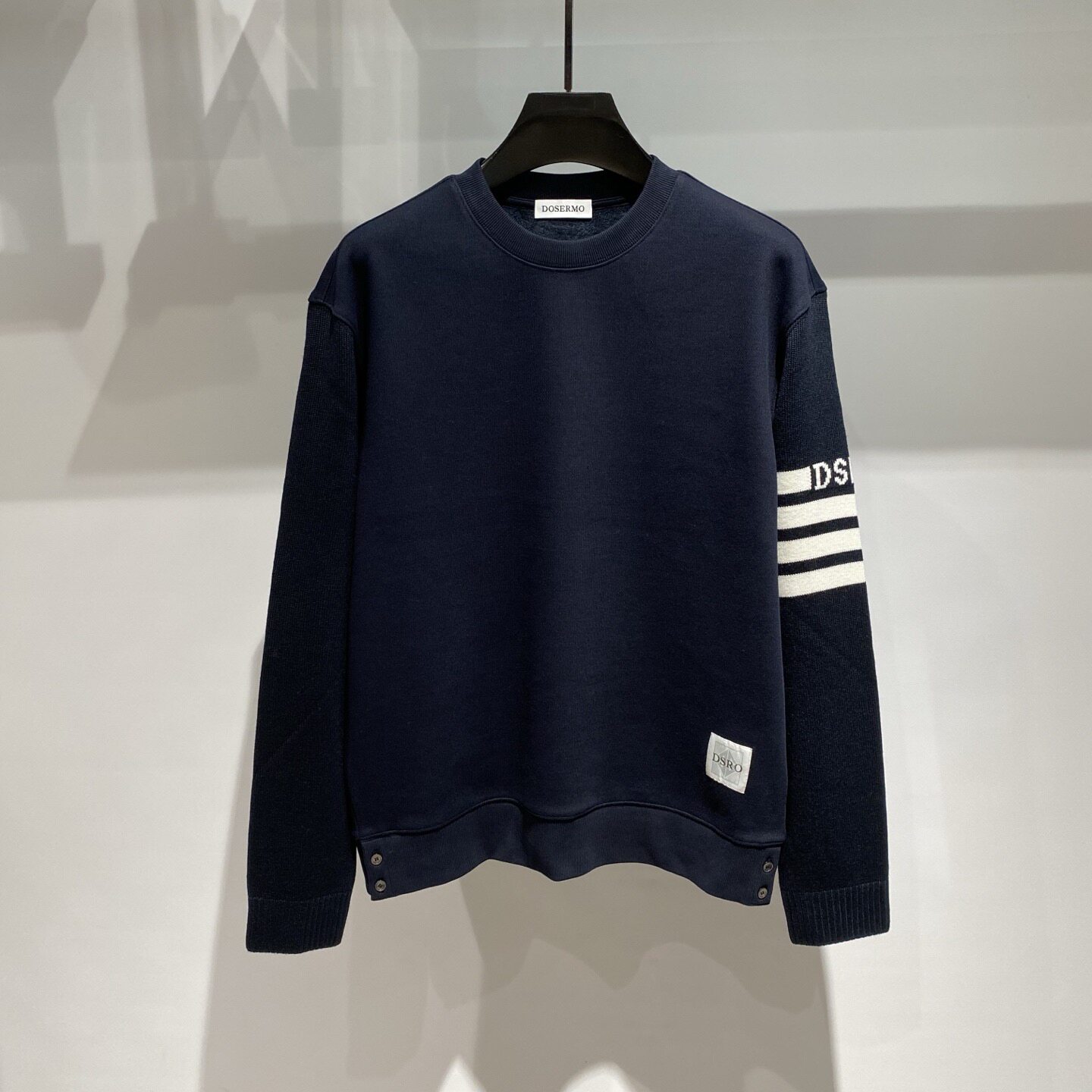 DOSERMO丹西摩 26秋冬手臂logo字母横杠条纹针织拼接男士加绒卫衣