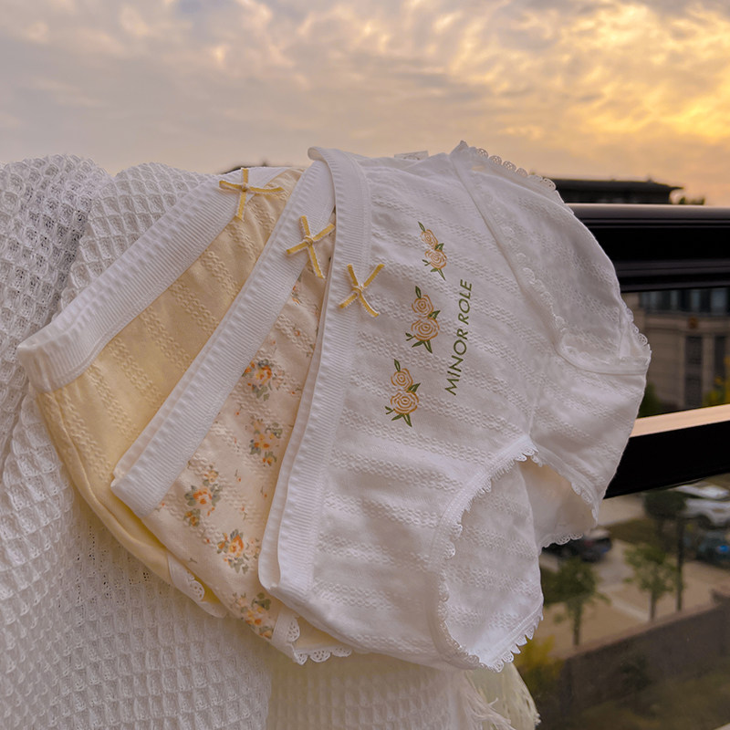 内裤女a类棉5a日系少女甜美碎花提花韩版ins风中腰三角