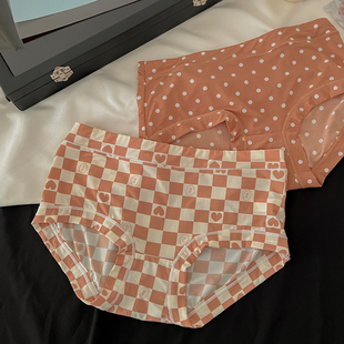 滑溜溜~内裤女生冰丝中腰包臀无痕牛奶丝薄款透气丝滑面料三角裤