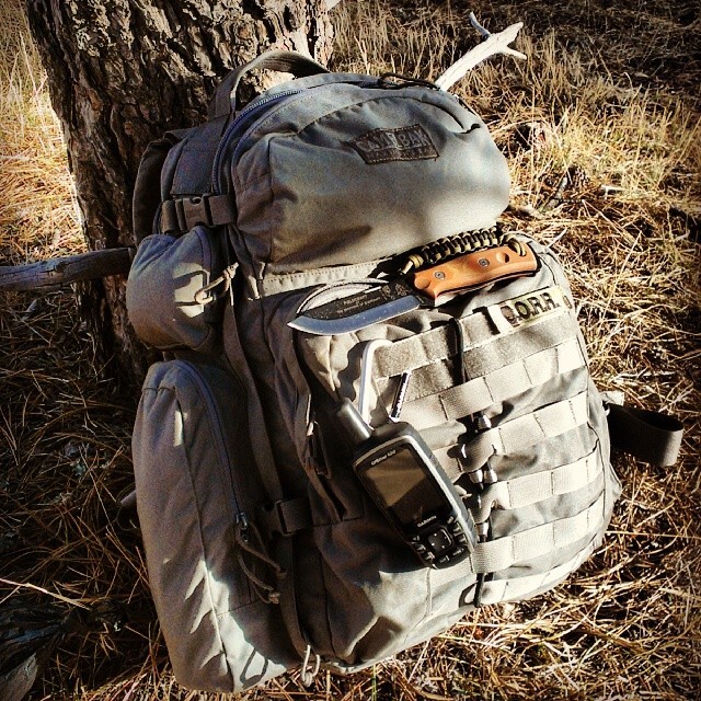 CamelBak 驼峰 BFM 大容量户外旅游登山军迷ACU迷彩水袋包 现货