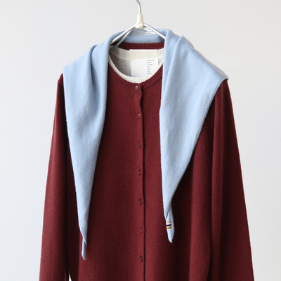 秋冬女士复古显白温暖时尚感纯色舒适百搭羊绒针织开衫上衣