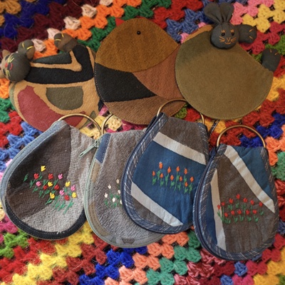 泰国手工刺绣牛仔零钱包