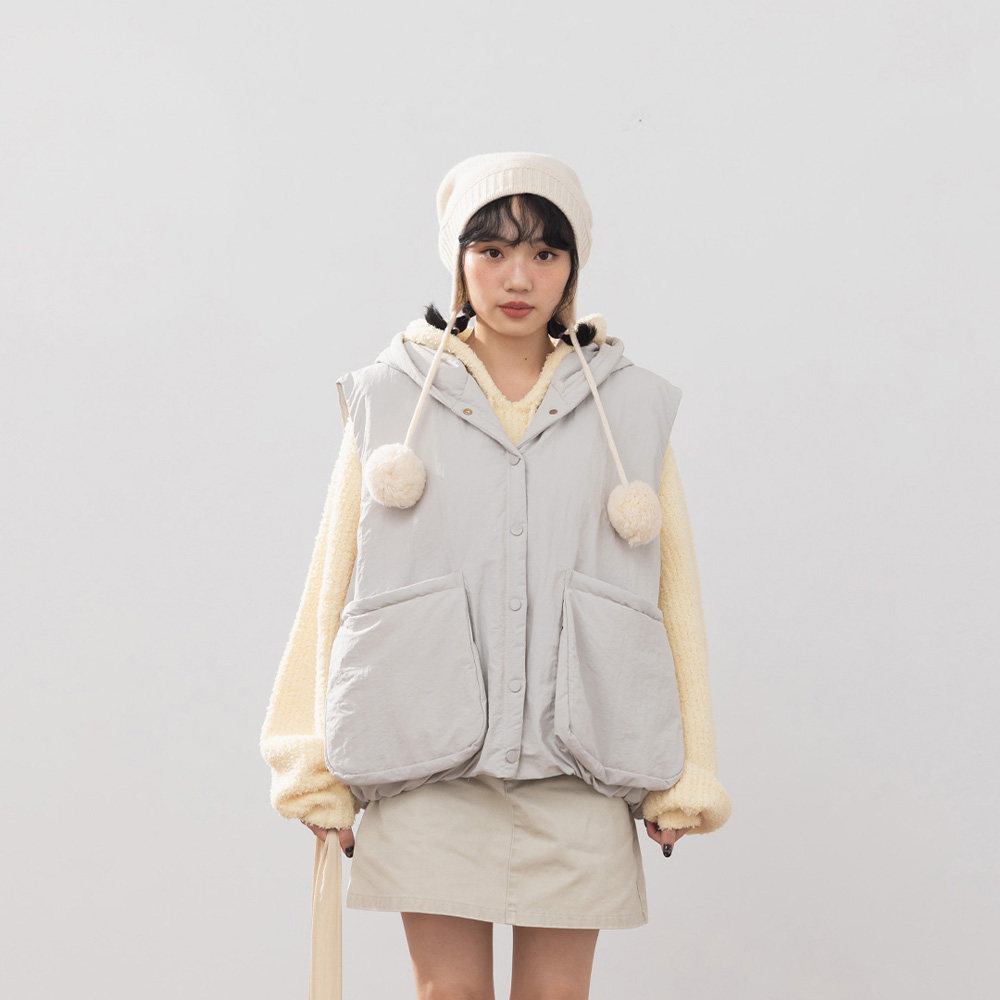 QUEENSHOP 2025秋冬新品女装休闲立体口袋铺棉连帽背心