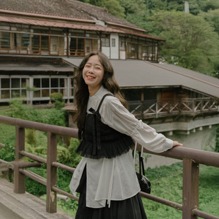 多层网纱剪接绑带拉链背心黑01099204 女装 QUEENSHOP 2025秋冬新品