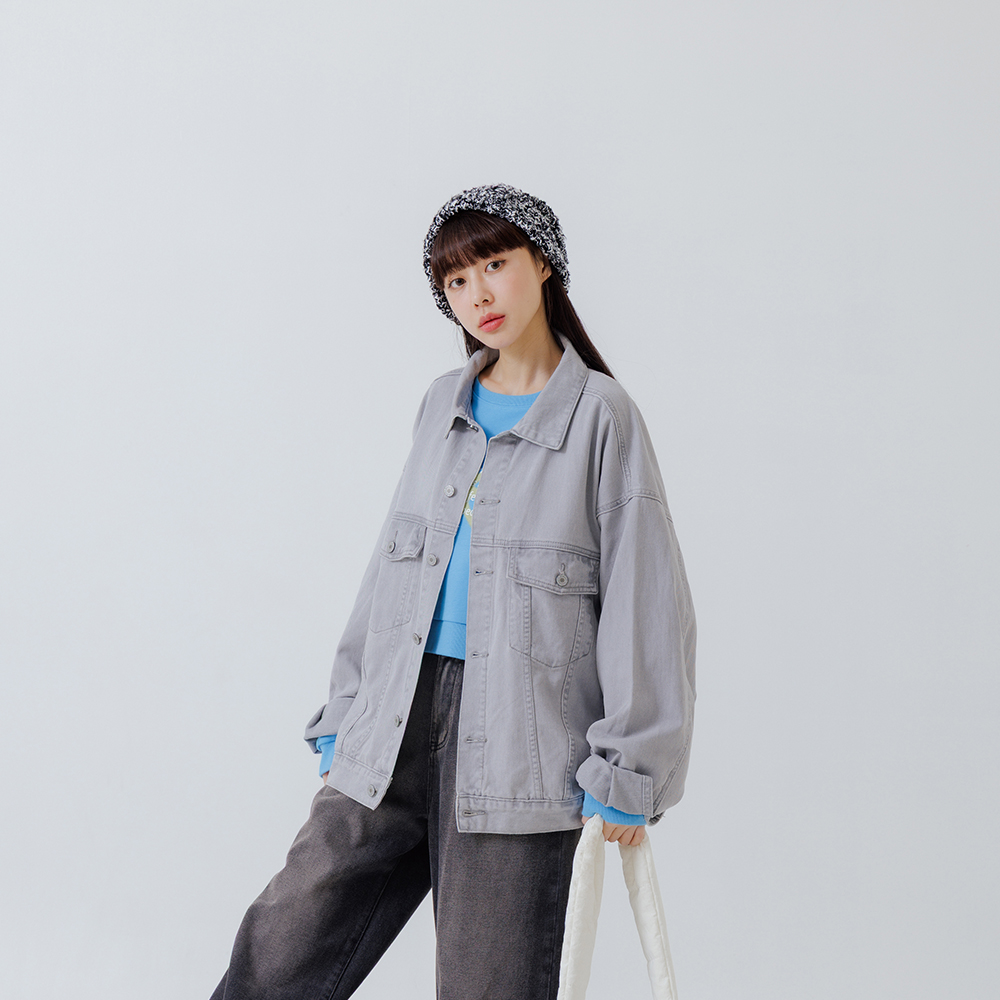 复古洗水设计宽版牛仔外套