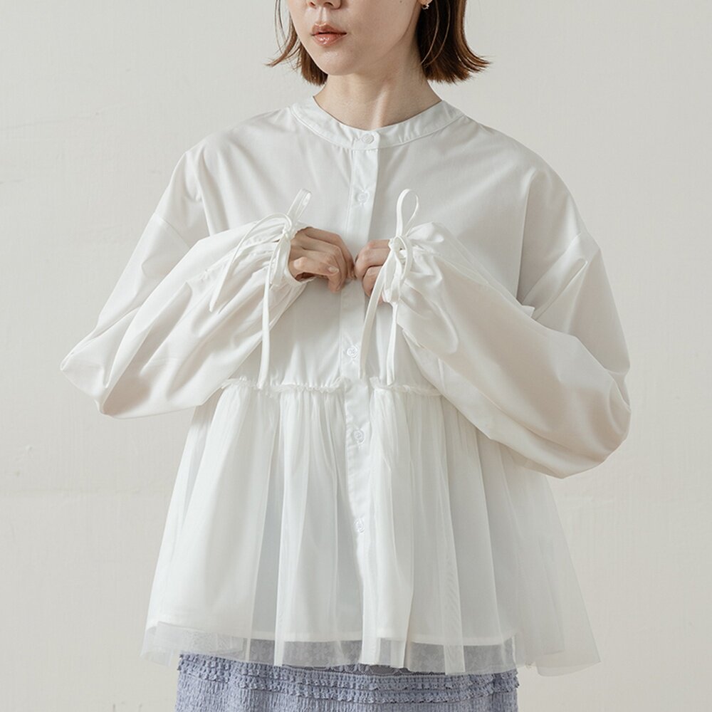 QUEENSHOP 2026春夏新品女装中山领网纱剪接澎袖长袖衬衫01025722