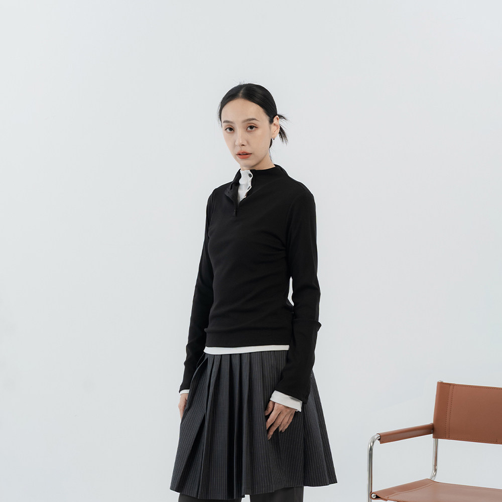 QUEENSHOP 2026秋冬蕾蒂女装半门襟排釦高领合身上衣-黑01200090