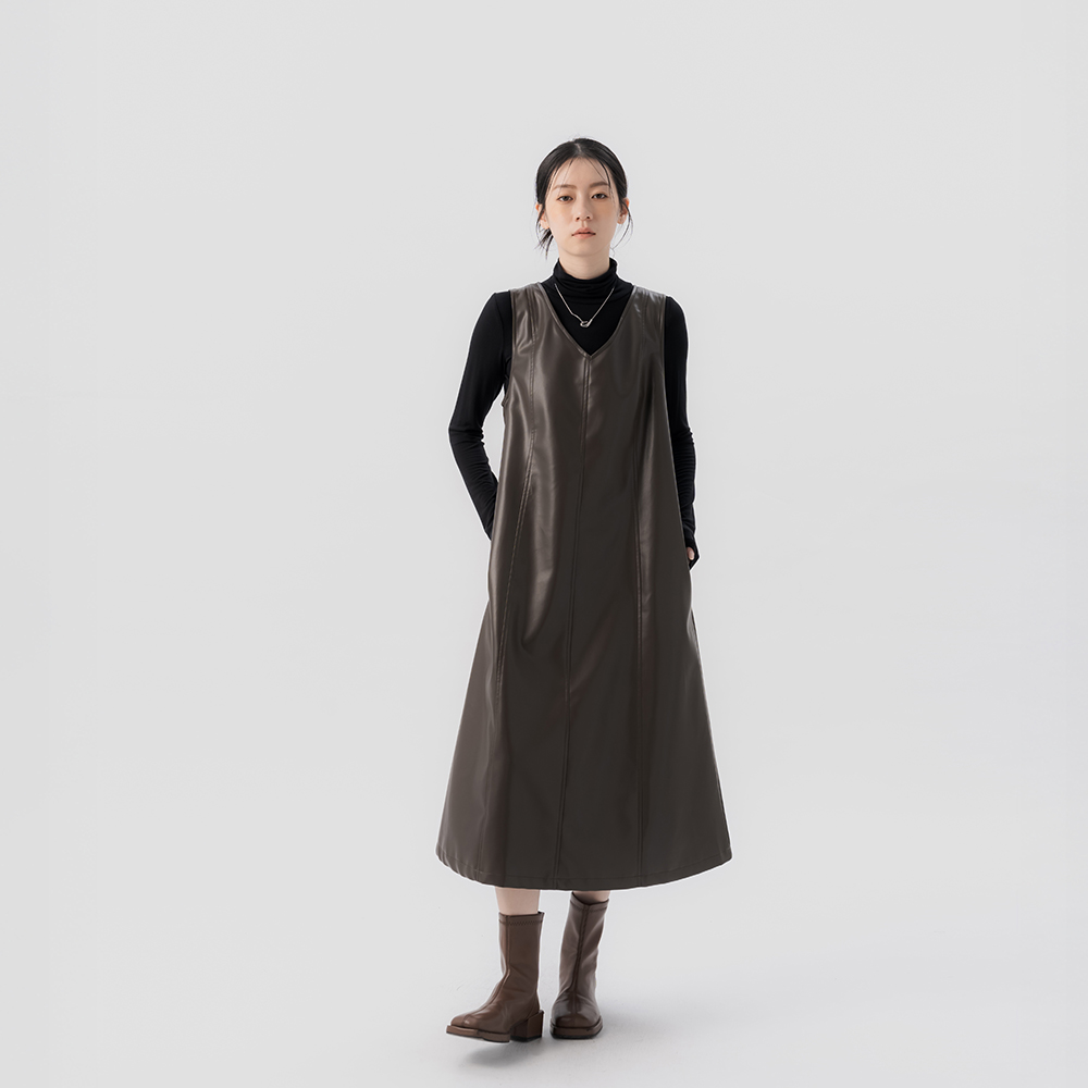 蕾蒂V领皮革背心设计连衣裙
