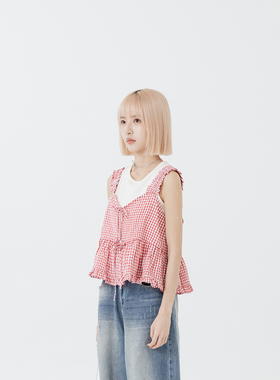 QUEENSHOP 2026春夏新品女装立体泡泡格纹伞摆罩衫背心01099679
