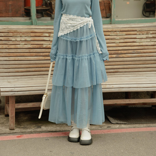 光泽透纱蛋糕剪接造型长裙