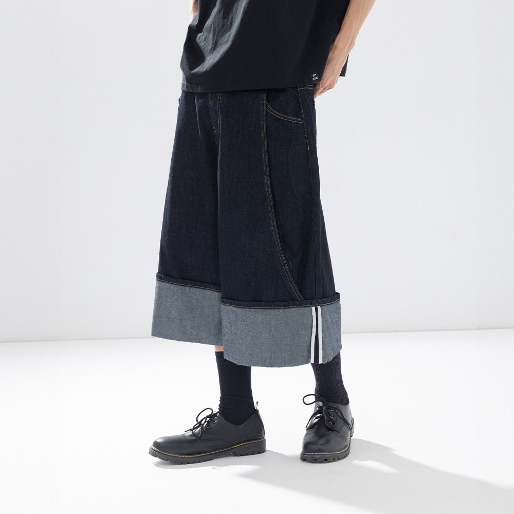 QUEENSHOP2026春夏新品男装原色反褶设计牛仔七分裤04