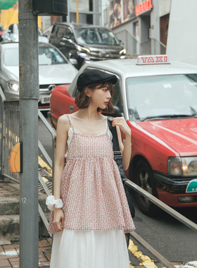QUEENSHOP 2026春夏新品女装配色格纹缇花细肩罩衫背心01099510