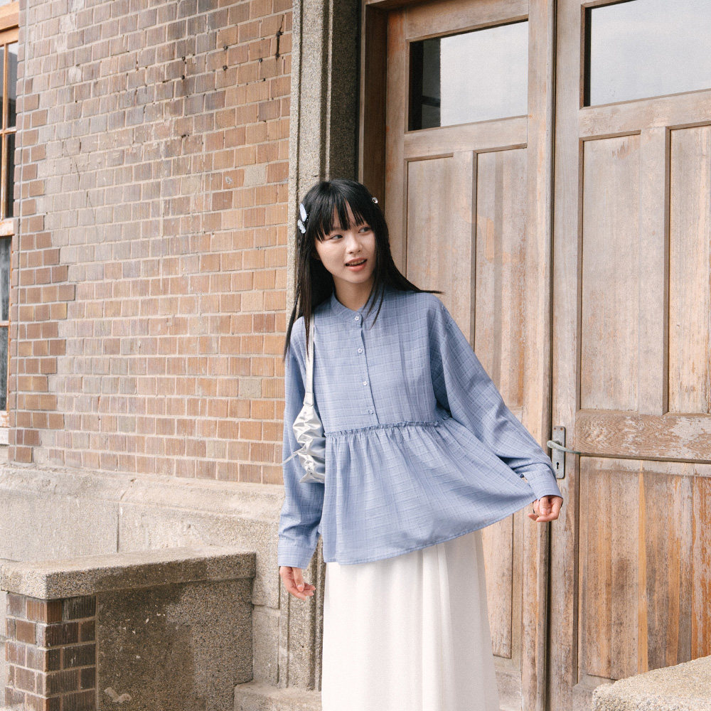 QUEENSHOP 2026秋冬新品女装简约透肤格纹中山领衬衫-蓝01025858