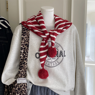 超可爱球球红色条纹针织三角巾显白秋冬季保暖披肩围脖学生围巾女