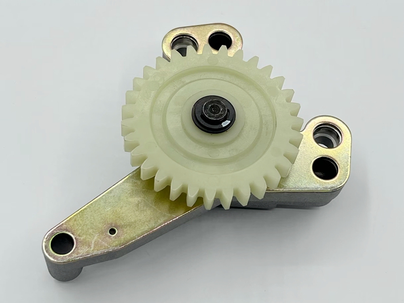 适用铃木赛驰QS110-AC发动机机油泵弯梁赛胜QS110-2传动塑料齿轮