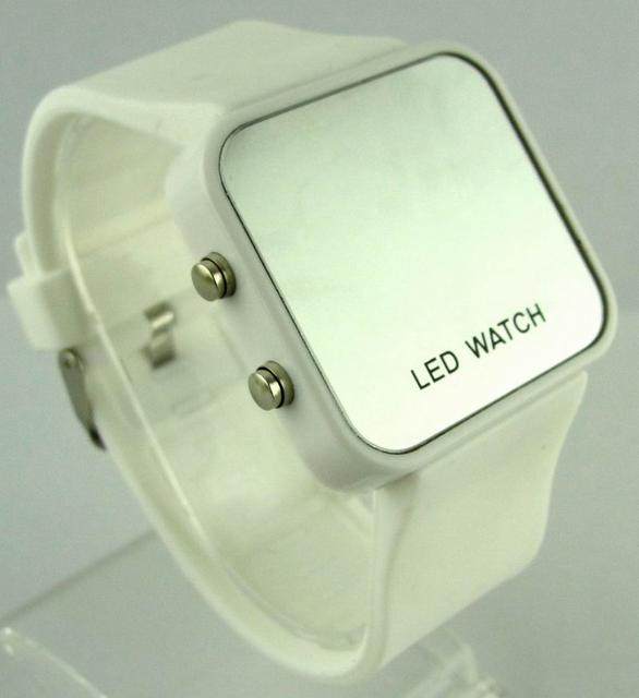 时尚led镜子表 果冻表 镜面化妆表 男女学生电子手表腕表复古表