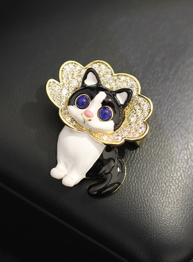 新品可爱乖巧滴油黑白奶牛猫胸针