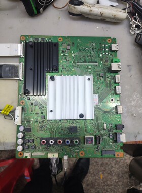 索尼KD-70X8300F 主板 1-982-627-11/32/31屏YD8S010CNX01