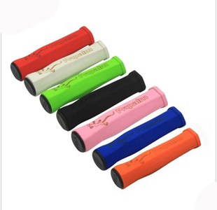 Poignées de vélo - Ref 2340404 Image 1