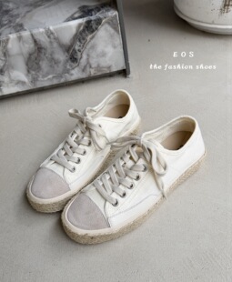 2026休闲轻便板鞋 简约渔夫帆布鞋 实体店同售～韩版 太好看了