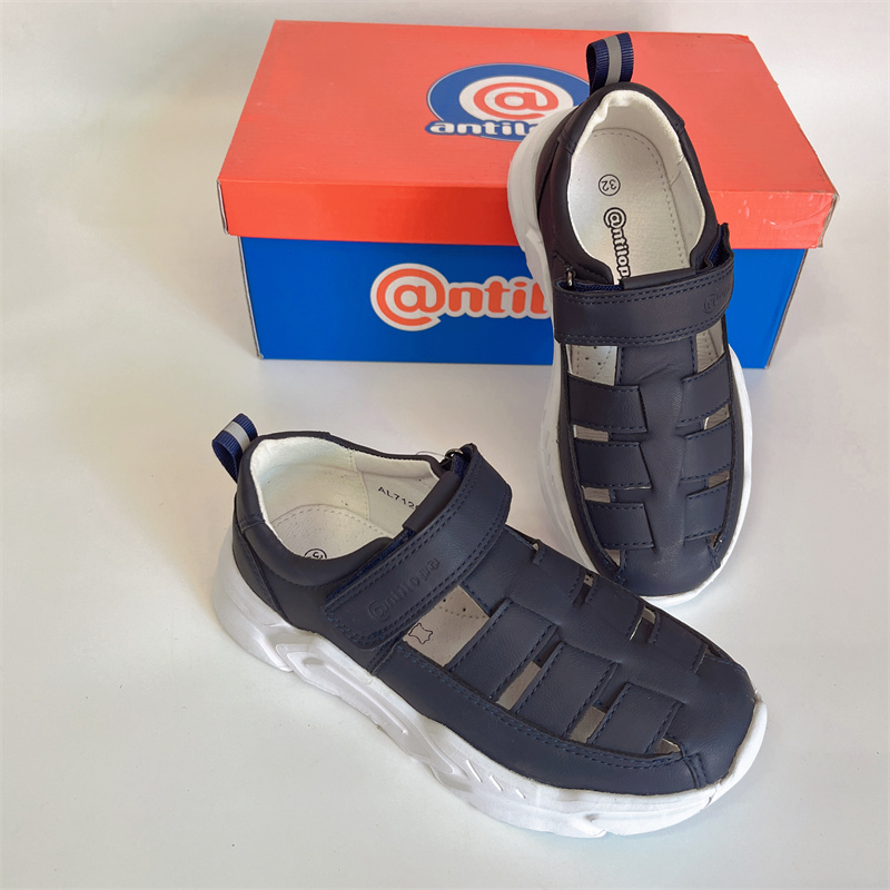 猪皮包头凉鞋WUTABABY男童夏春秋