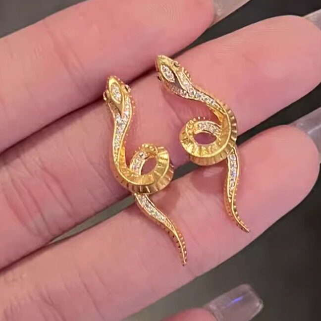黄金耳饰新款女灵蛇个性耳钉足金999带证书支持复检送礼盒包装