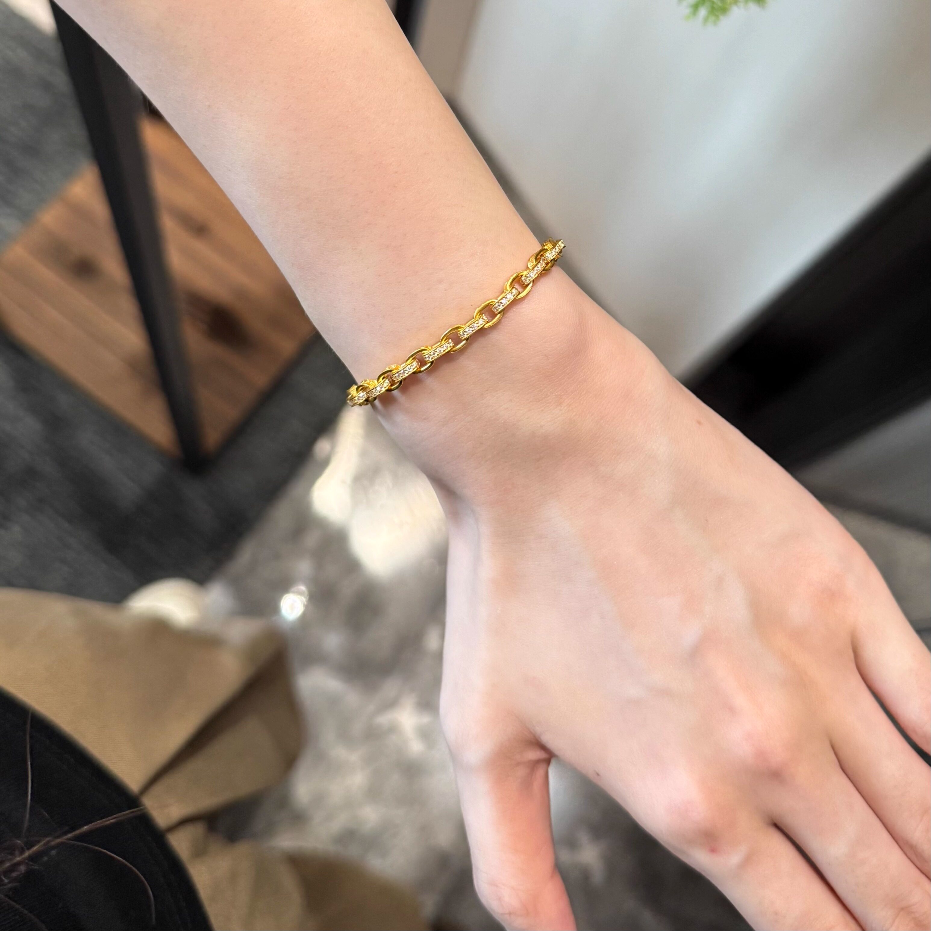 黄金男女同款手链子克罗闪闪耀眼的经典环扣手链足金999支持复检