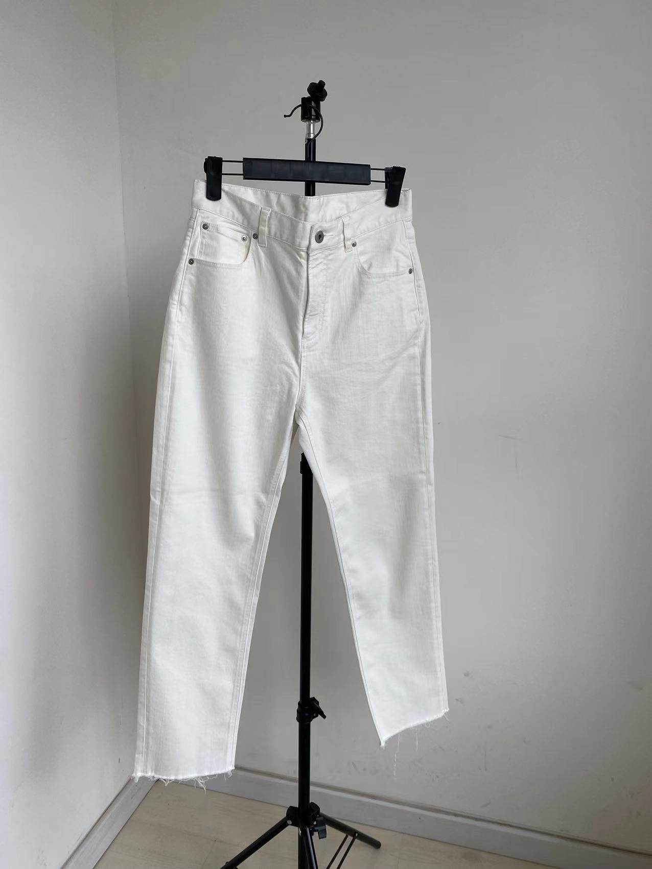 春秋新款23q白色毛边高弹显瘦牛仔裤大白牛系列直筒九分裤女款