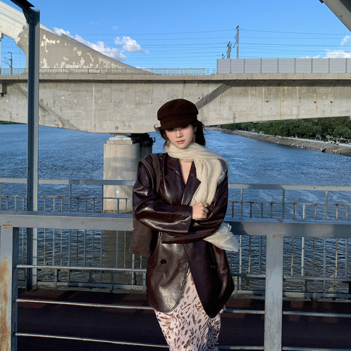 复古pu皮西装皮衣外套女秋冬夹克