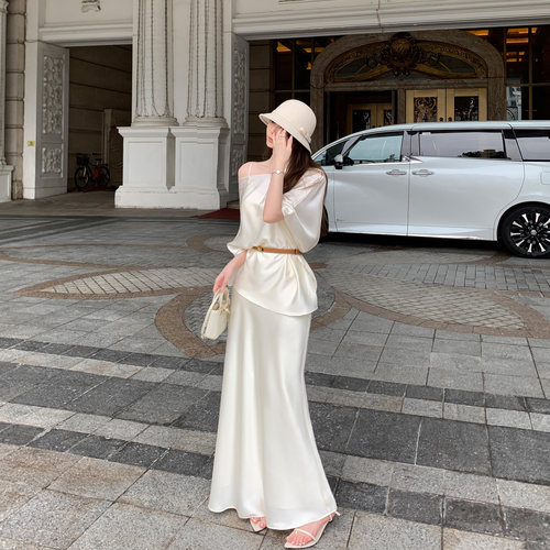 斗篷式斜肩时尚套装两件套